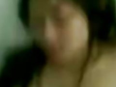 Centrales vapeur malais-busty visage mignon