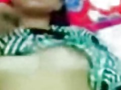 Malais-busty chat timide timide